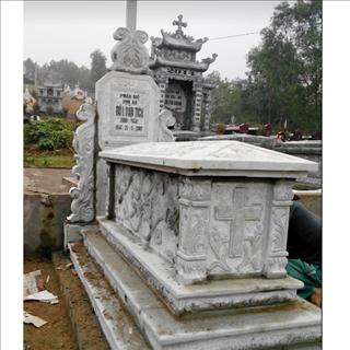 Mộ đá 02